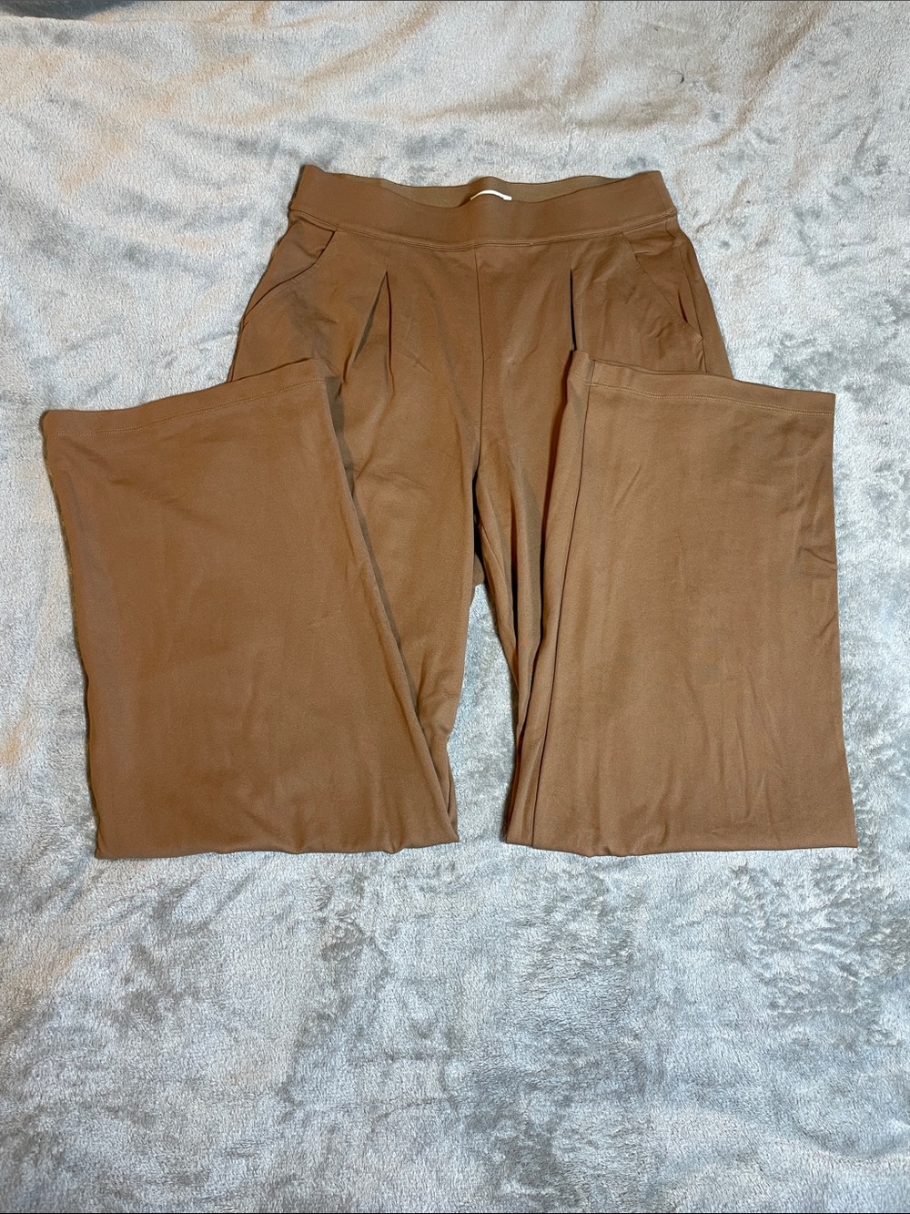 Max Studio London Camel Wide Leg Pants
